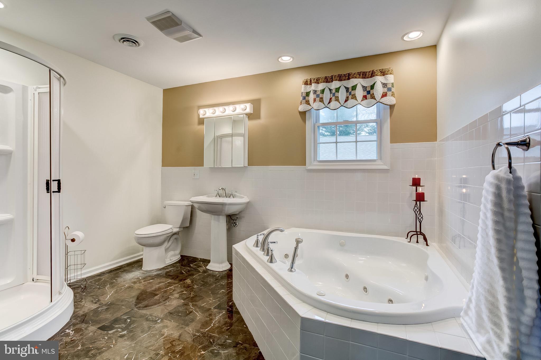 CHESAPEAKE TERRACE - Residential