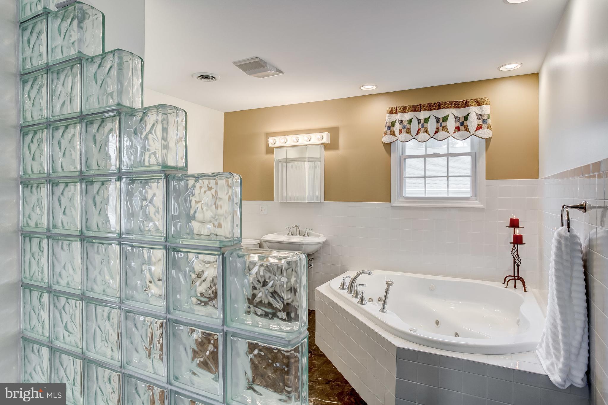 CHESAPEAKE TERRACE - Residential