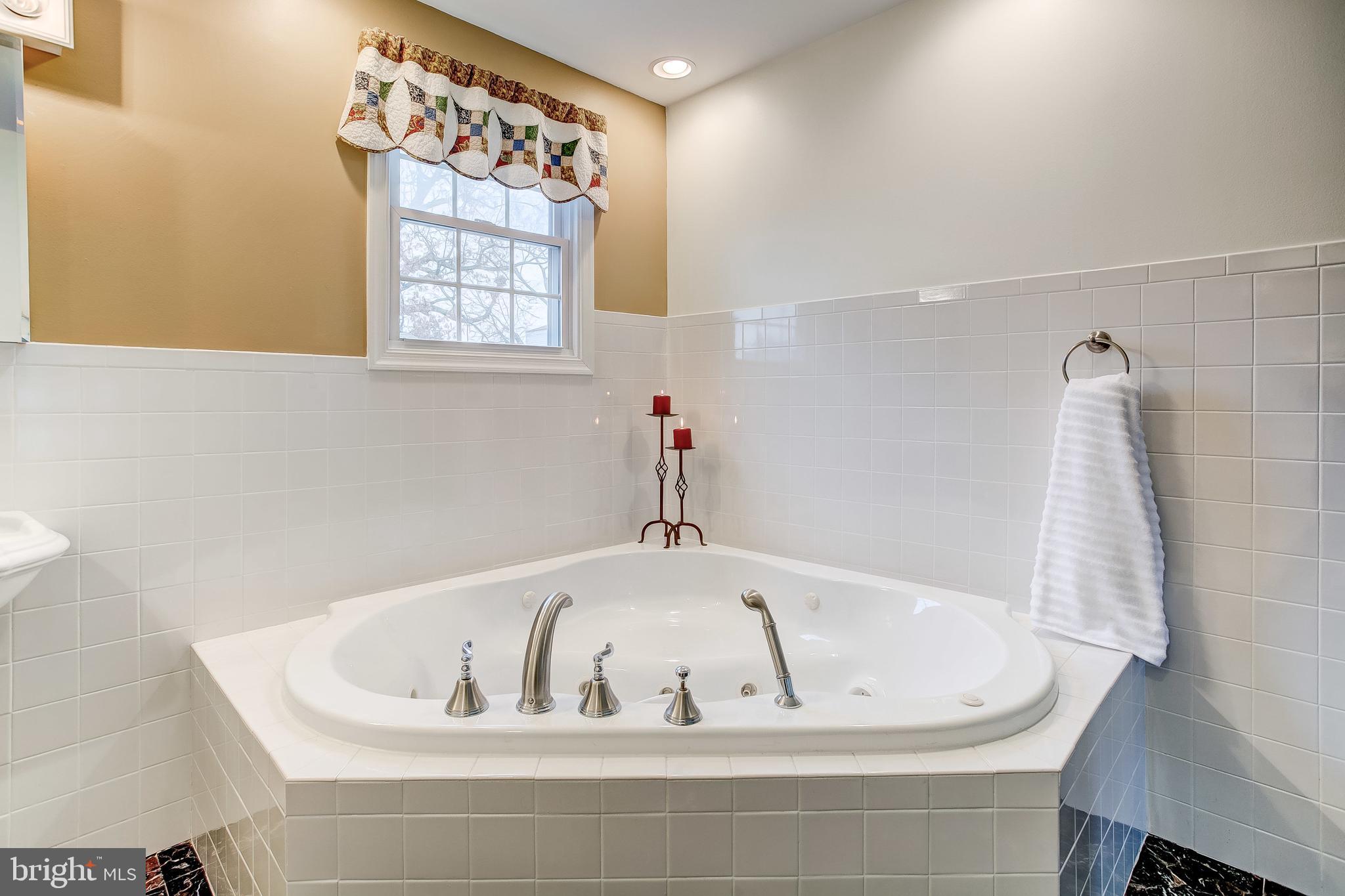 CHESAPEAKE TERRACE - Residential