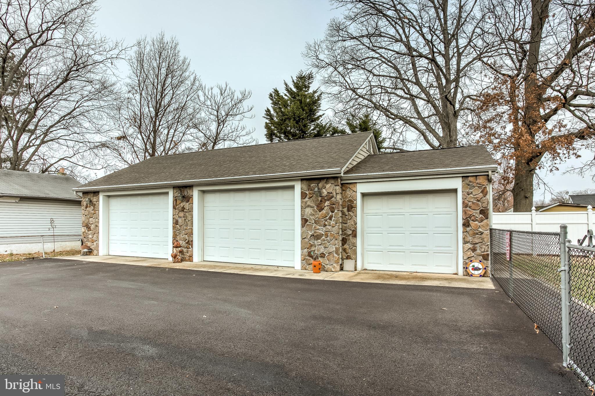 CHESAPEAKE TERRACE - Residential