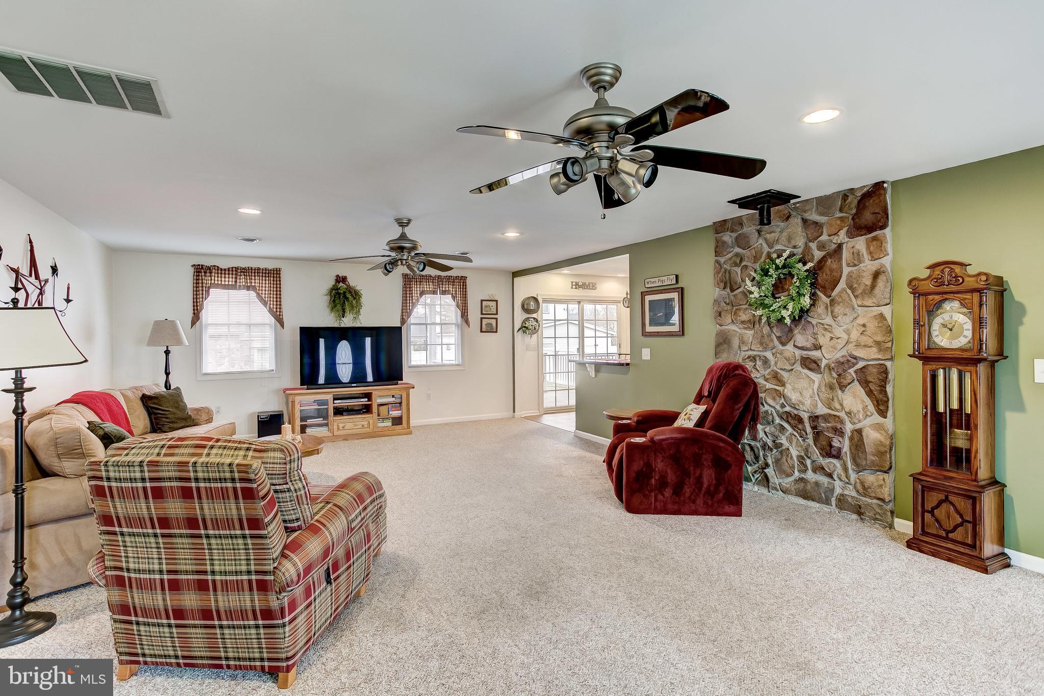 CHESAPEAKE TERRACE - Residential