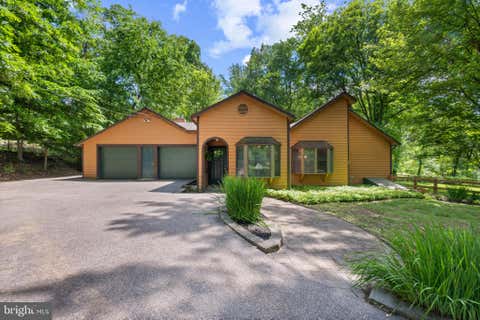 Homes For Sale - 29 Maple Avenue<br/> CATONSVILLE, MD 21228