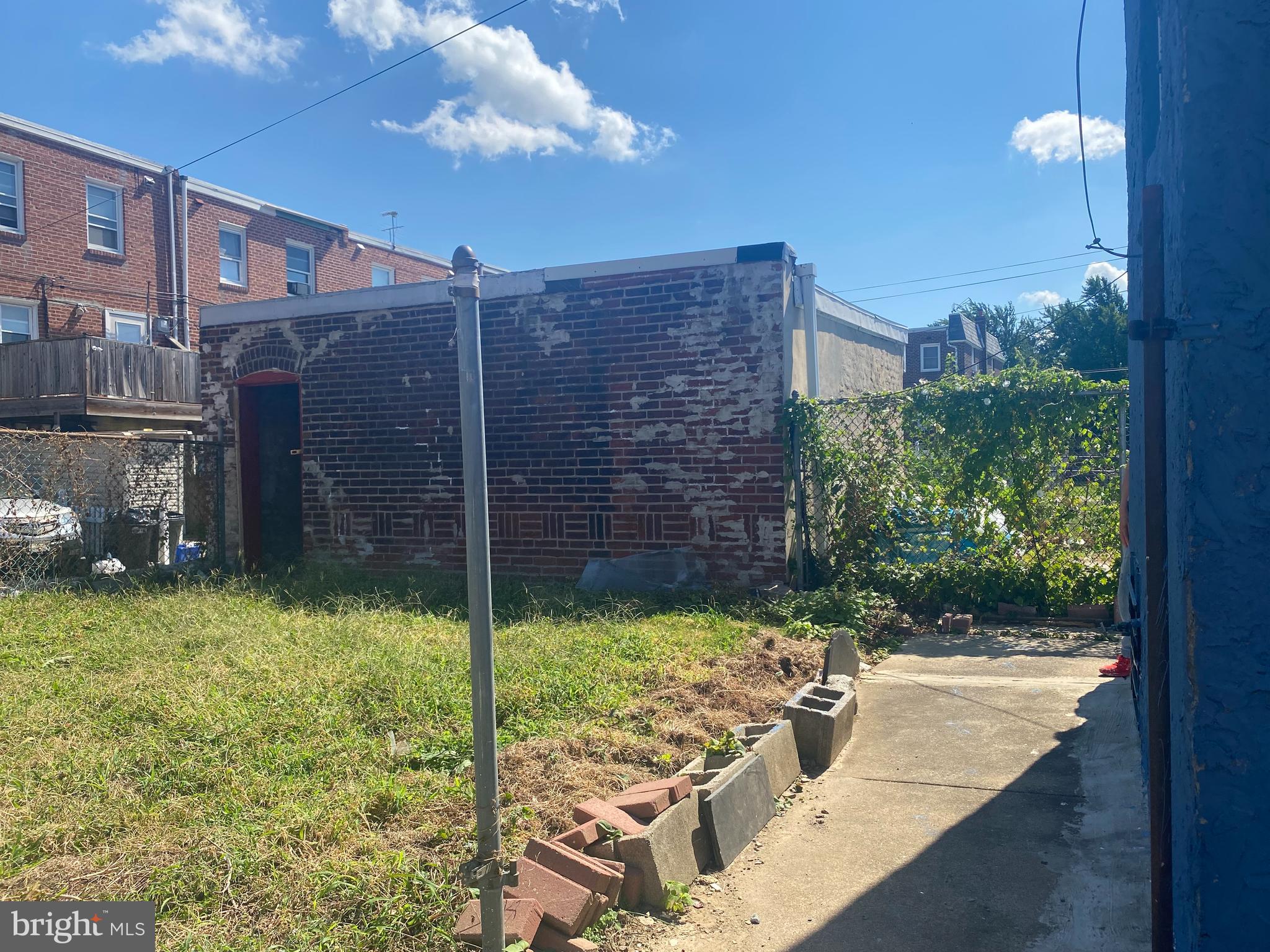 CASTOR GARDENS - Residential