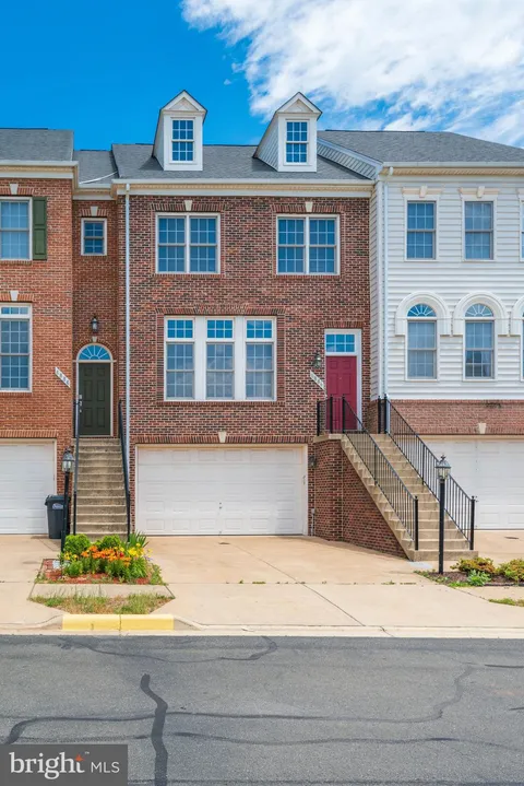 6884 Witton Circle, Gainesville, VA MLS: VAPW2093386