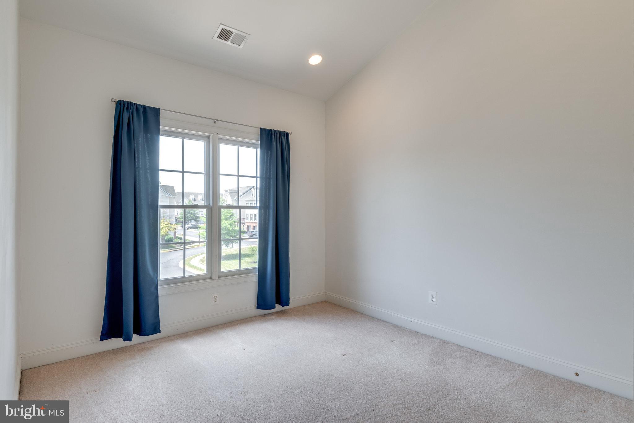 PIEDMONT SOUTH - Residential Lease