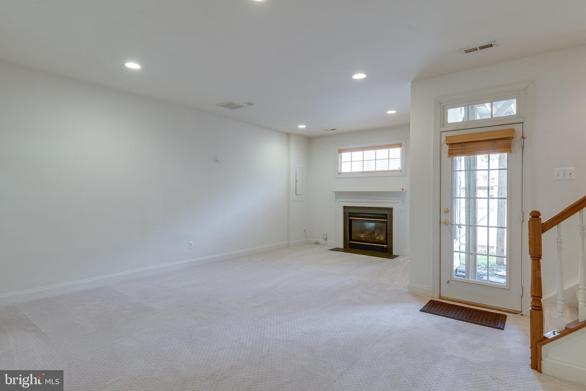 PIEDMONT SOUTH - Residential Lease