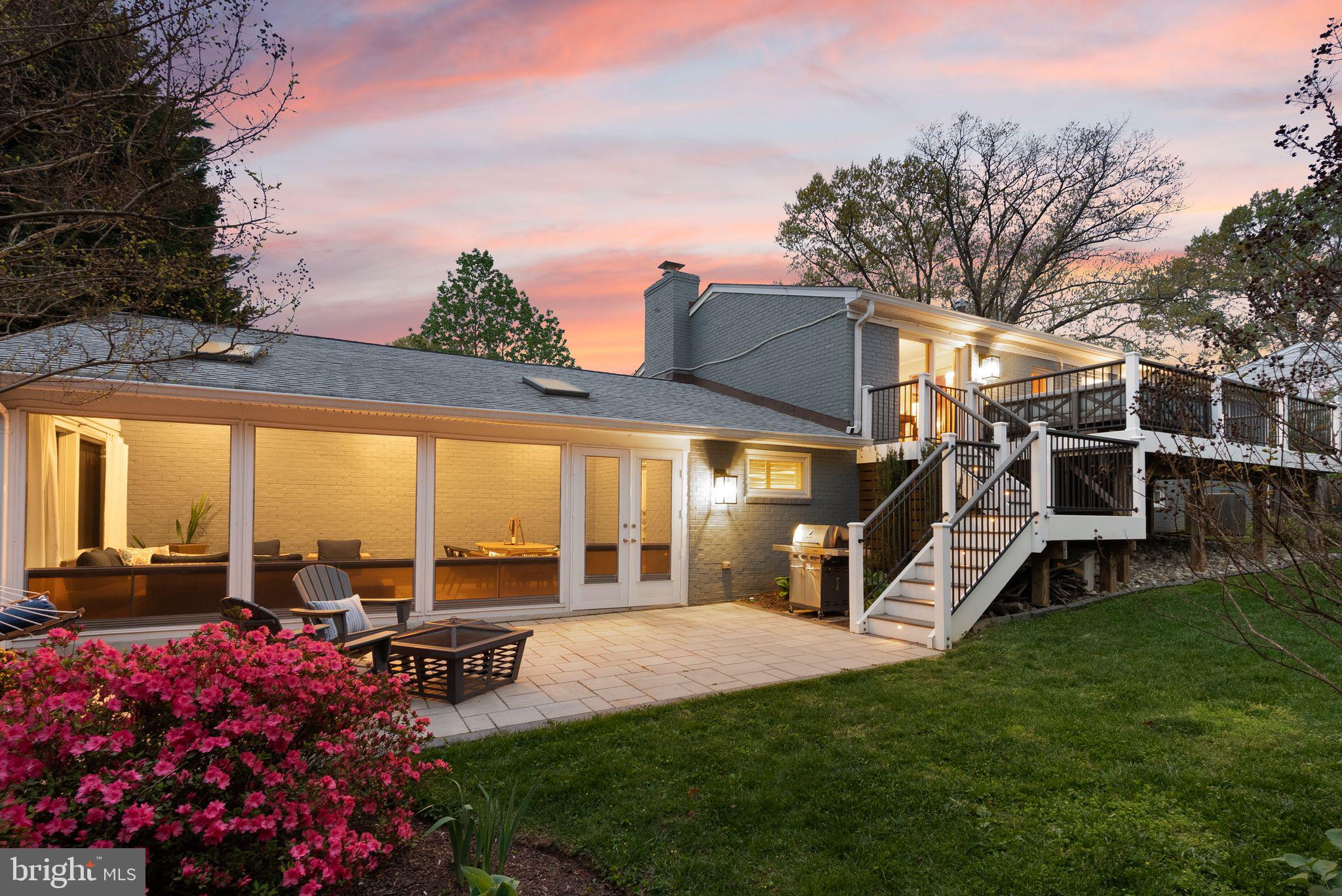 EL NIDO - Residential