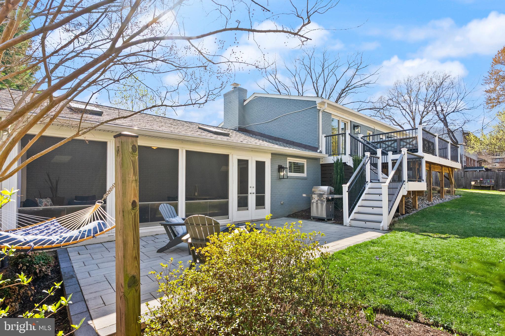 EL NIDO - Residential