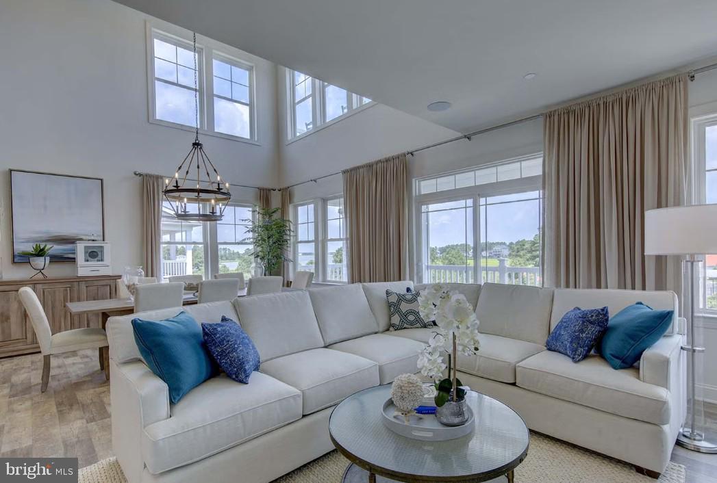 LITTLE SALISBURY - Residential