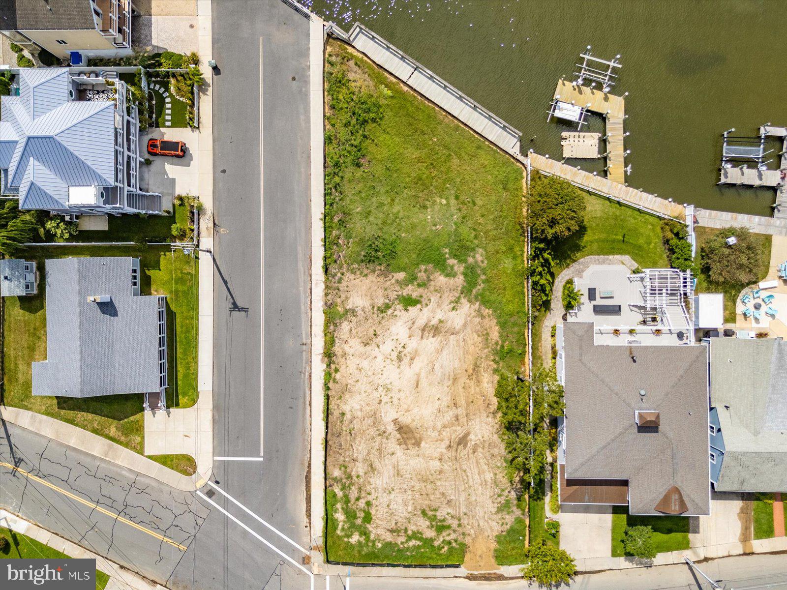 LITTLE SALISBURY - Residential