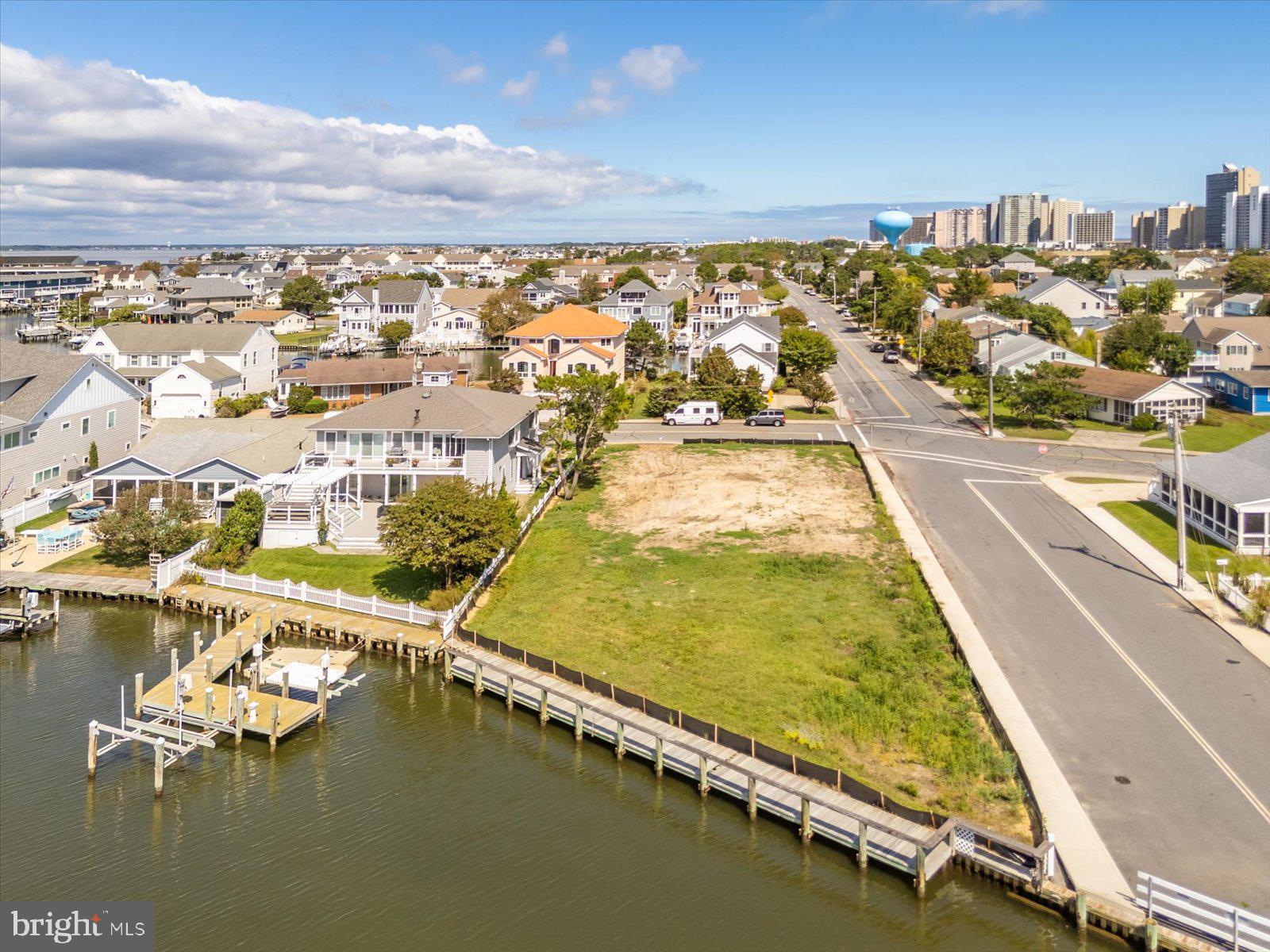 LITTLE SALISBURY - Residential