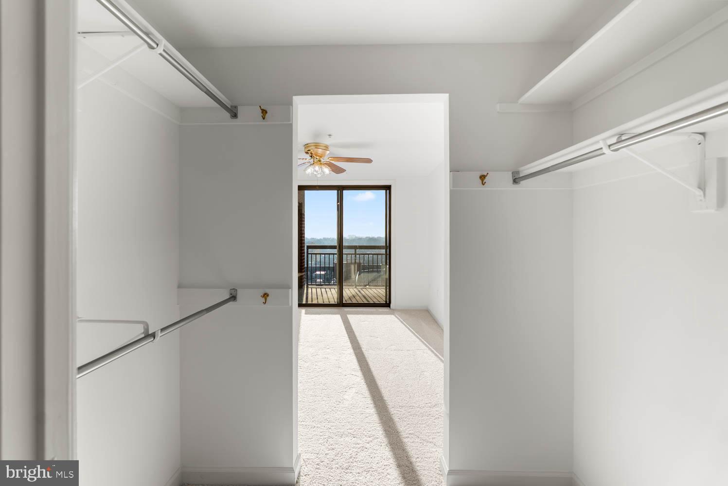 901 N MONROE STREET 1414