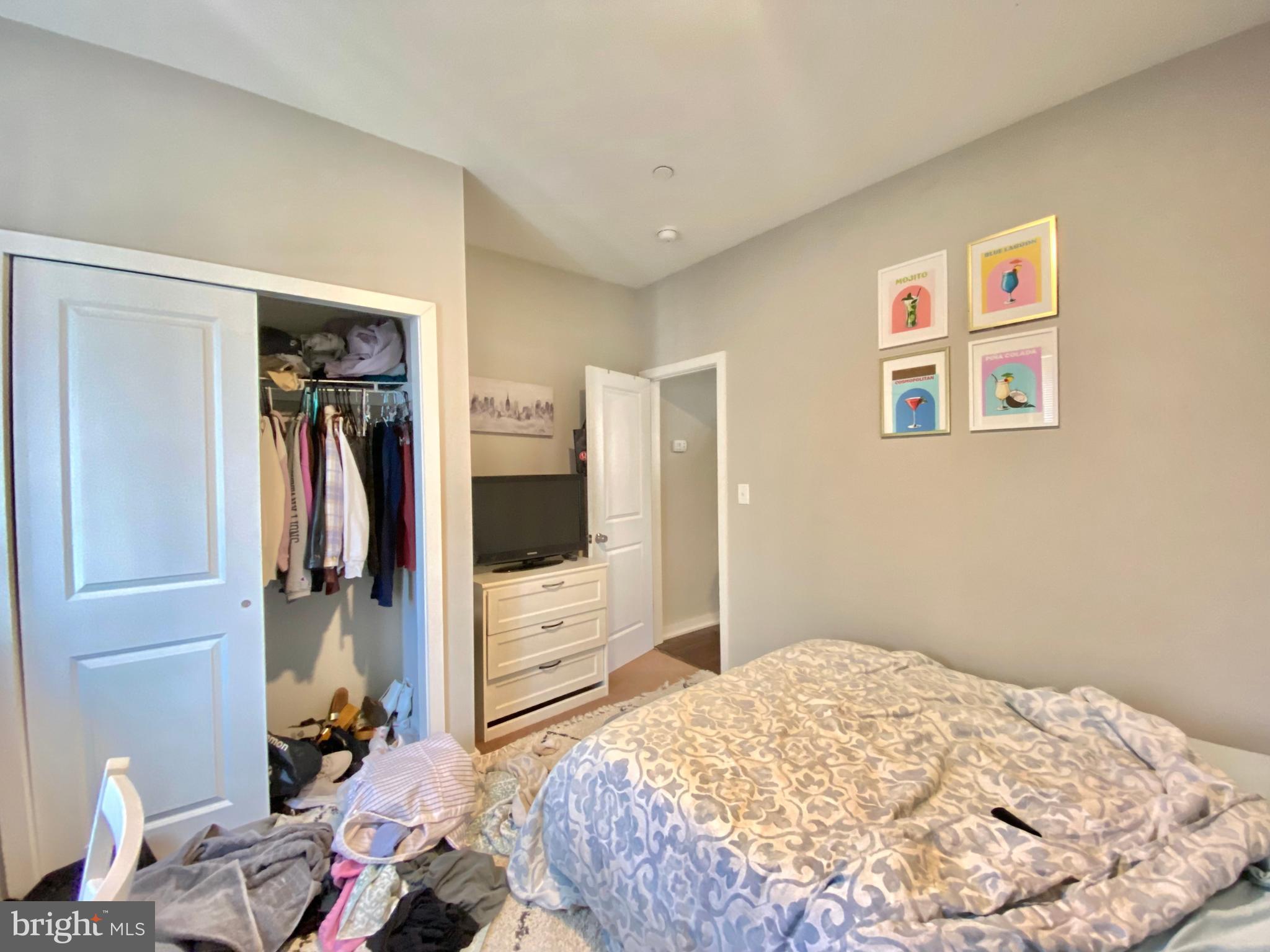 TEMPLE UNIVERSITY - Residential Lease