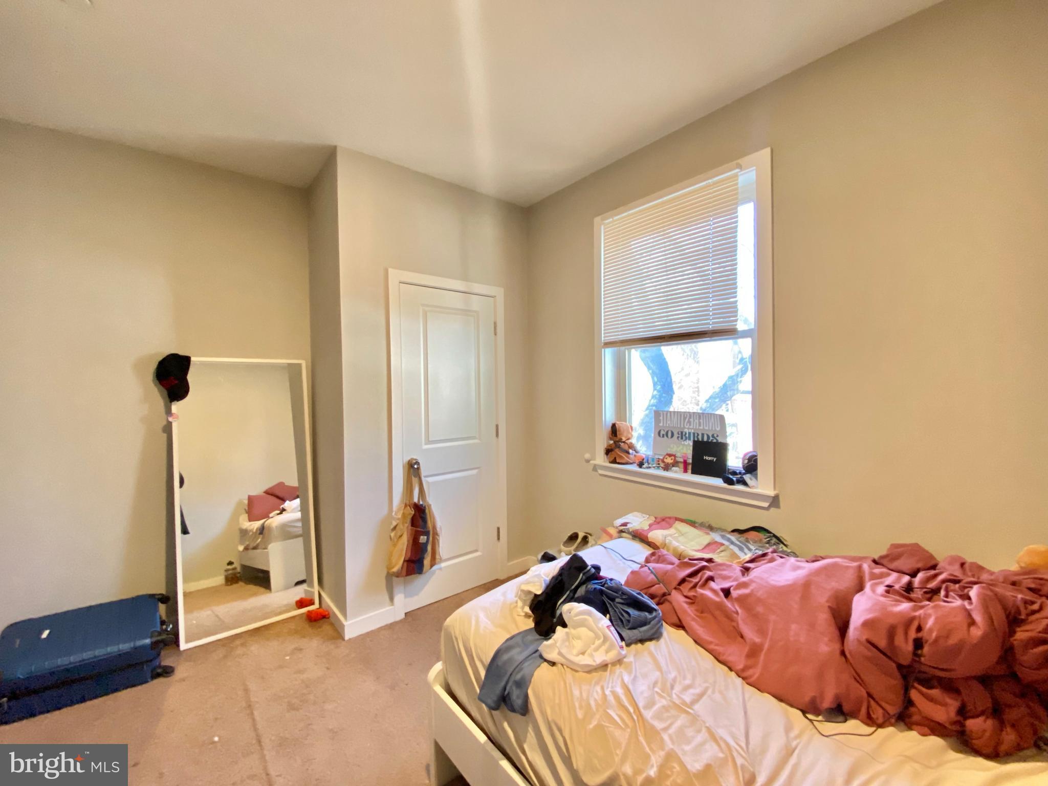 TEMPLE UNIVERSITY - Residential Lease