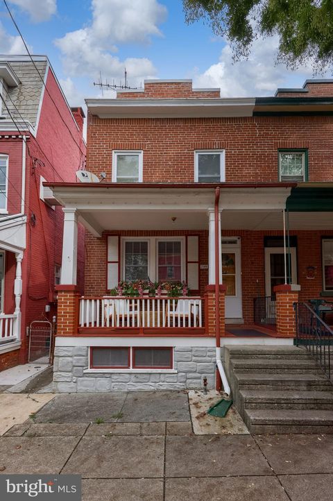 Photo of 709 N Shippen Street, LANCASTER, PA 17602 (MLS # PALA2077406)