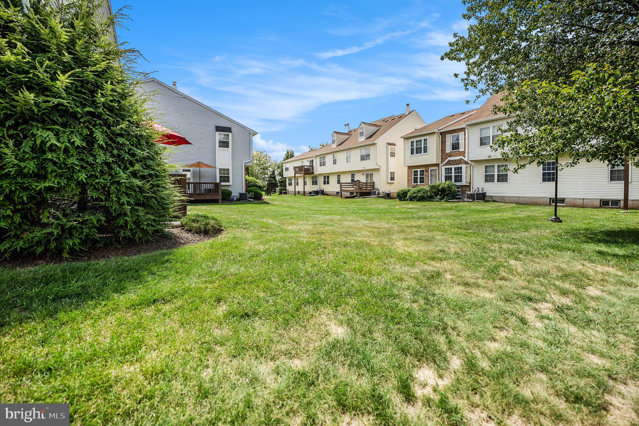 NORTHRIDGE ESTATES - Residential