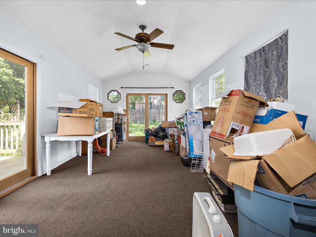 CAMBRIDGE CROSSING - Residential