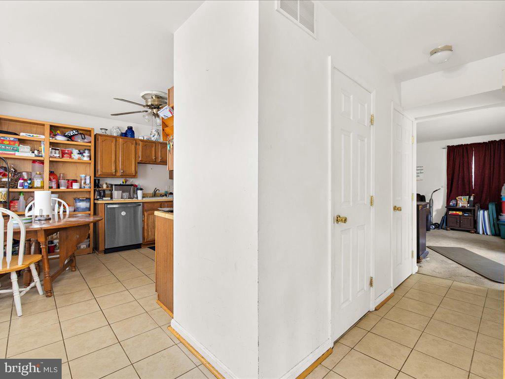 CAMBRIDGE CROSSING - Residential