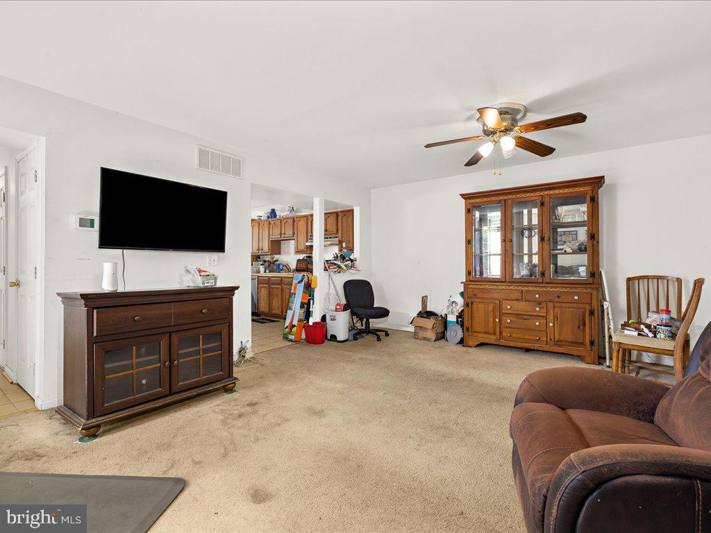 CAMBRIDGE CROSSING - Residential