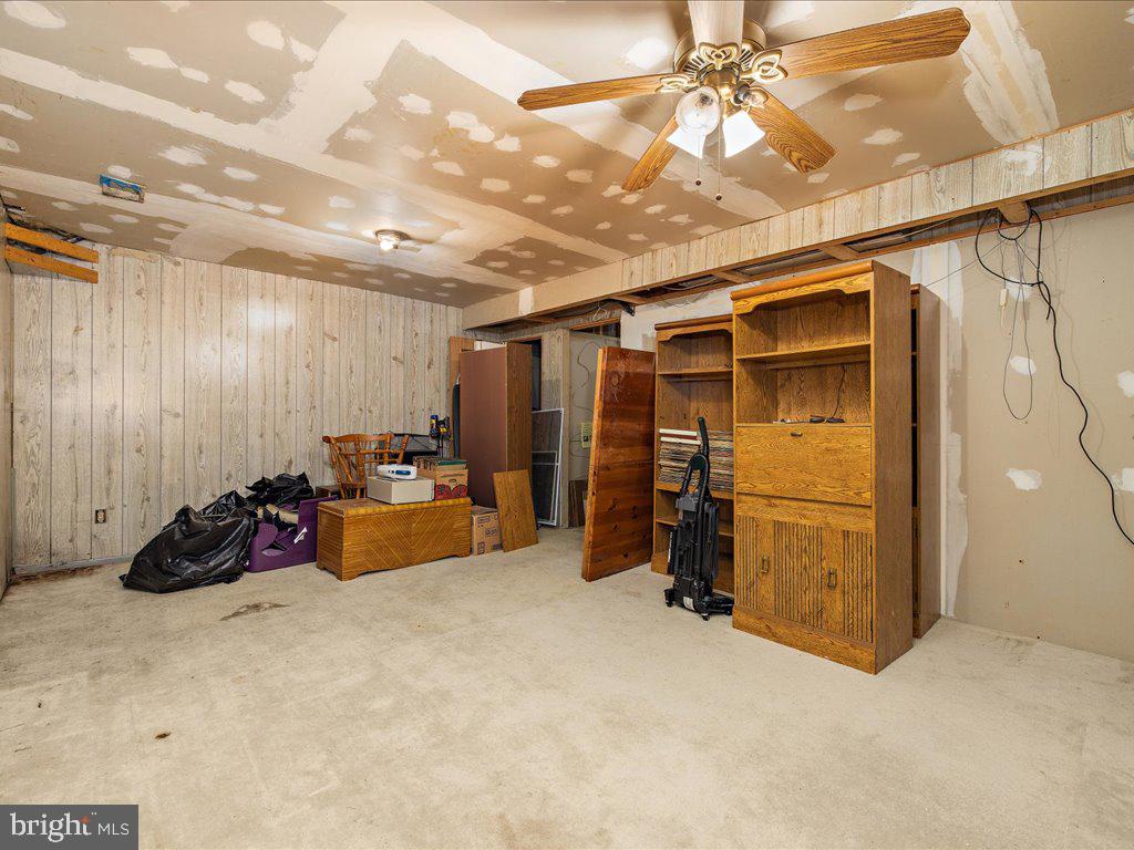 CAMBRIDGE CROSSING - Residential