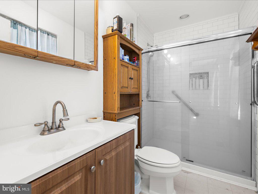 CAMBRIDGE CROSSING - Residential