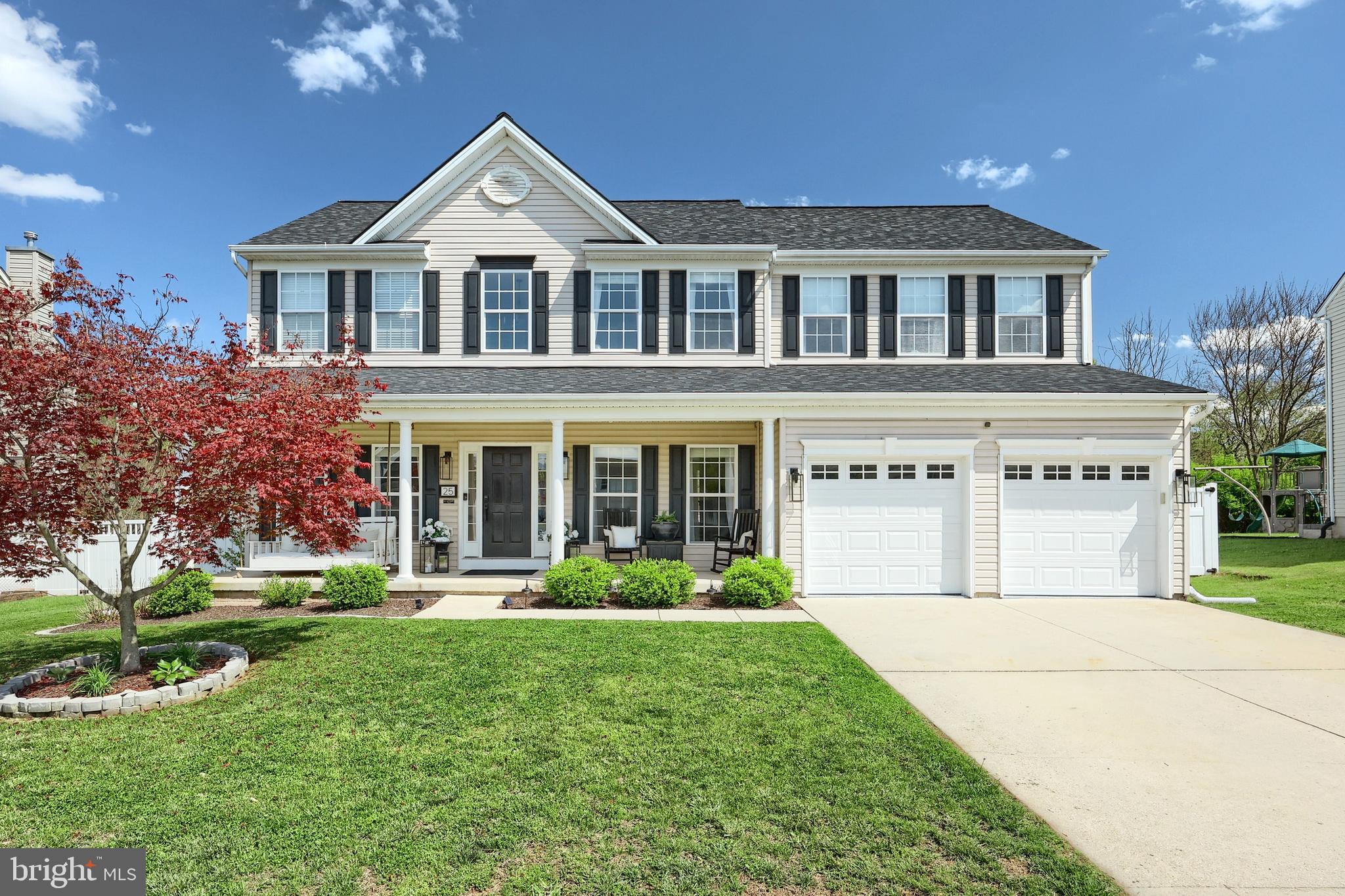 25 WILLOW WOOD COURT