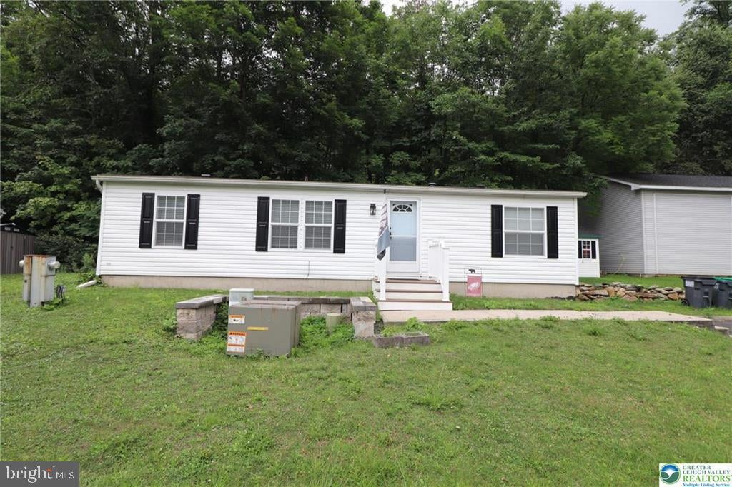 1215 BLUE MOUNTAIN CIRCLE