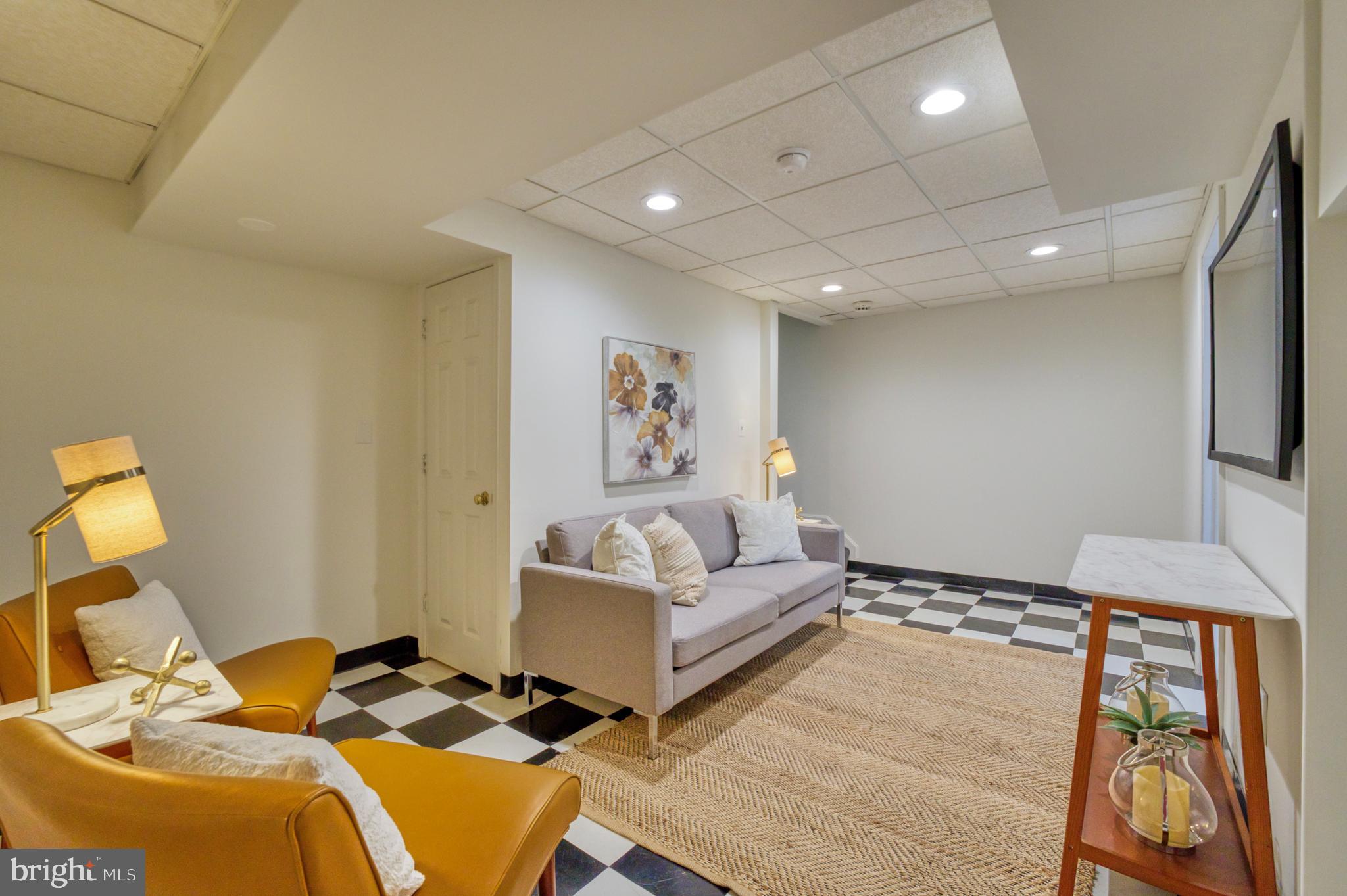 BORNEHAM WOOD - Residential