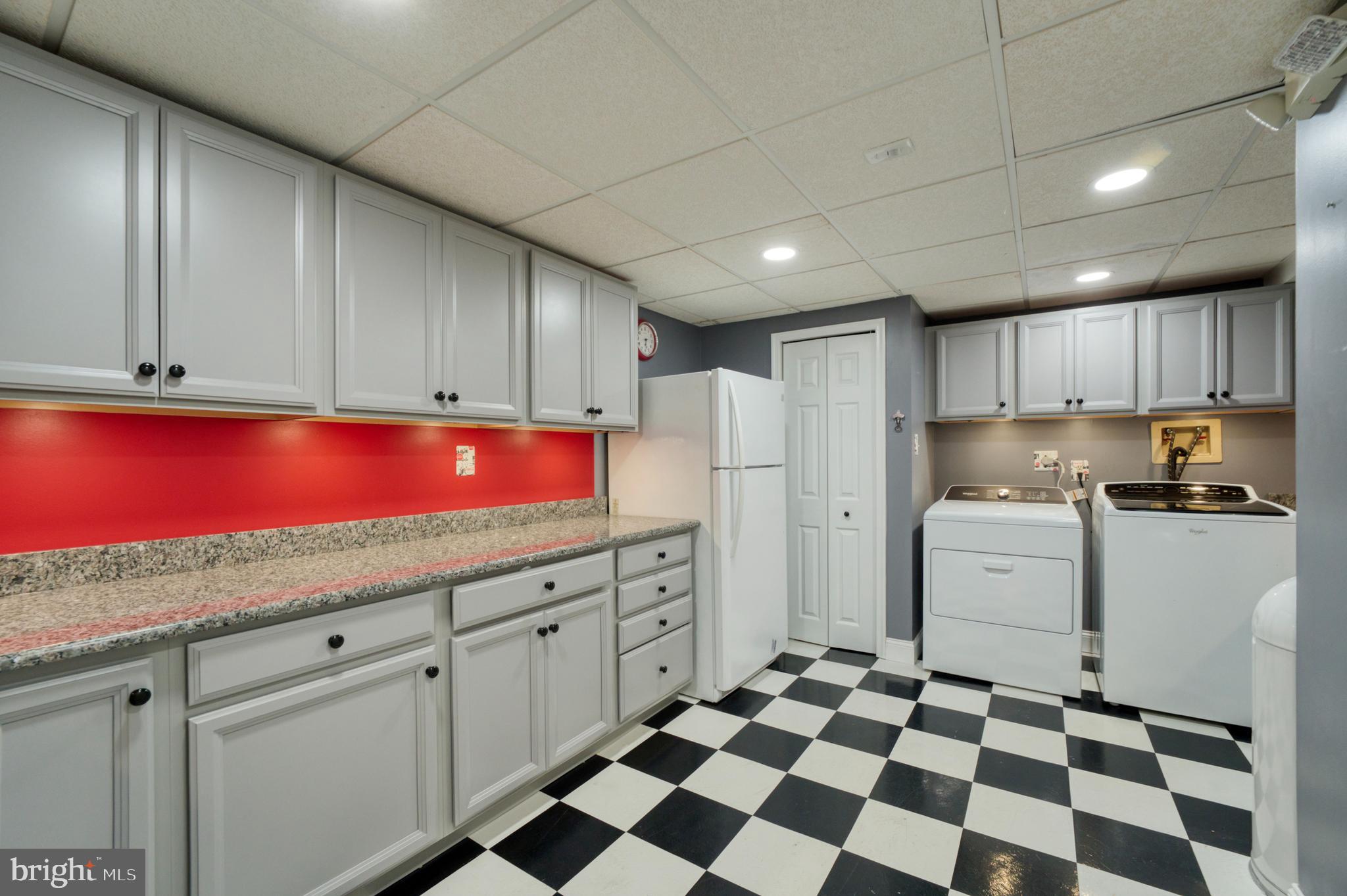 BORNEHAM WOOD - Residential