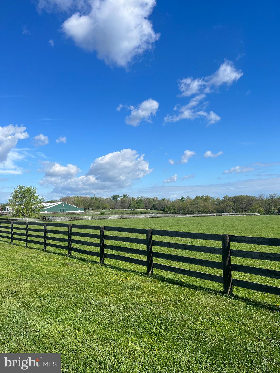 BORNEHAM WOOD - Residential
