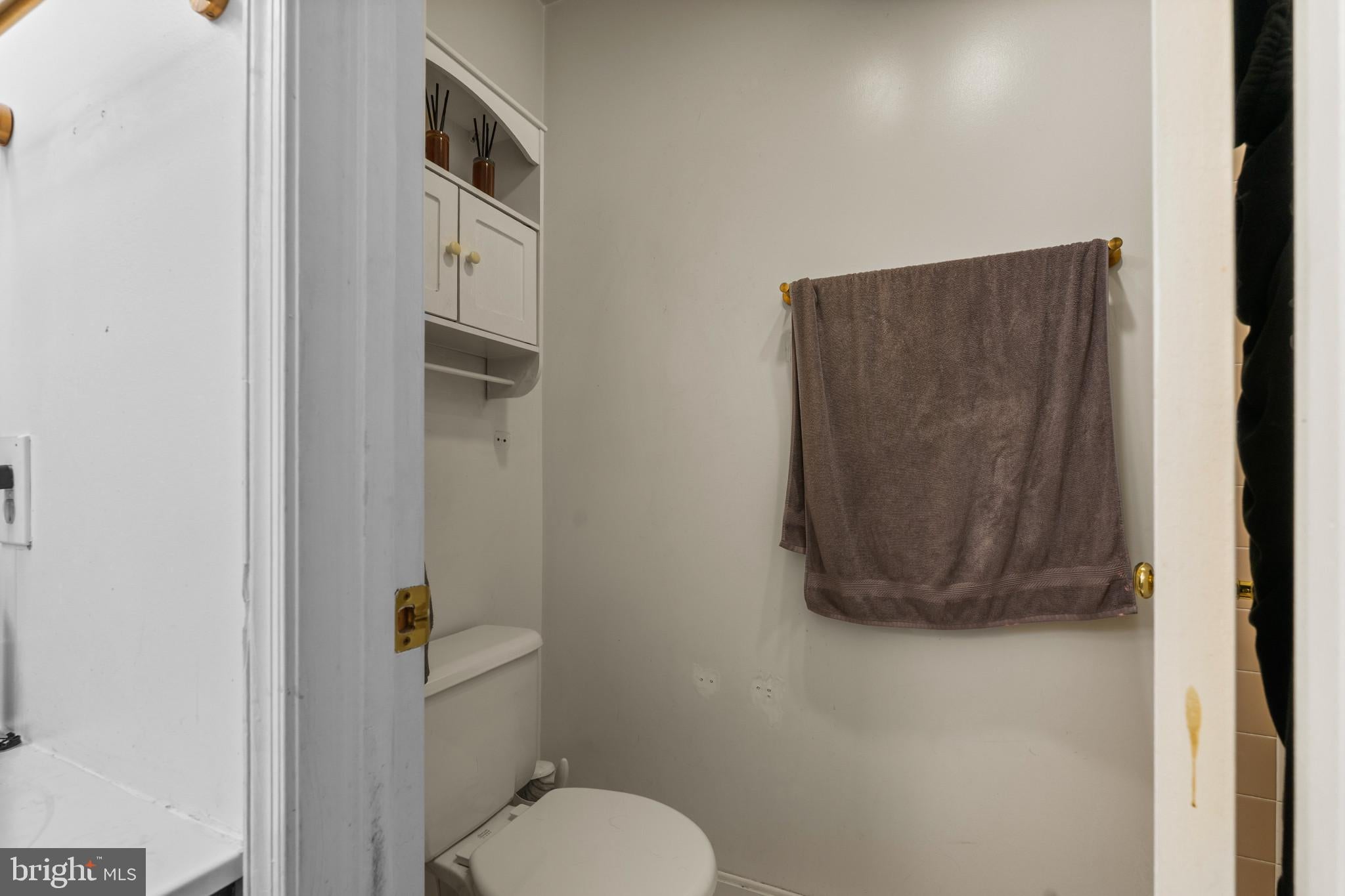 4924 COLUMBIA ROAD 5