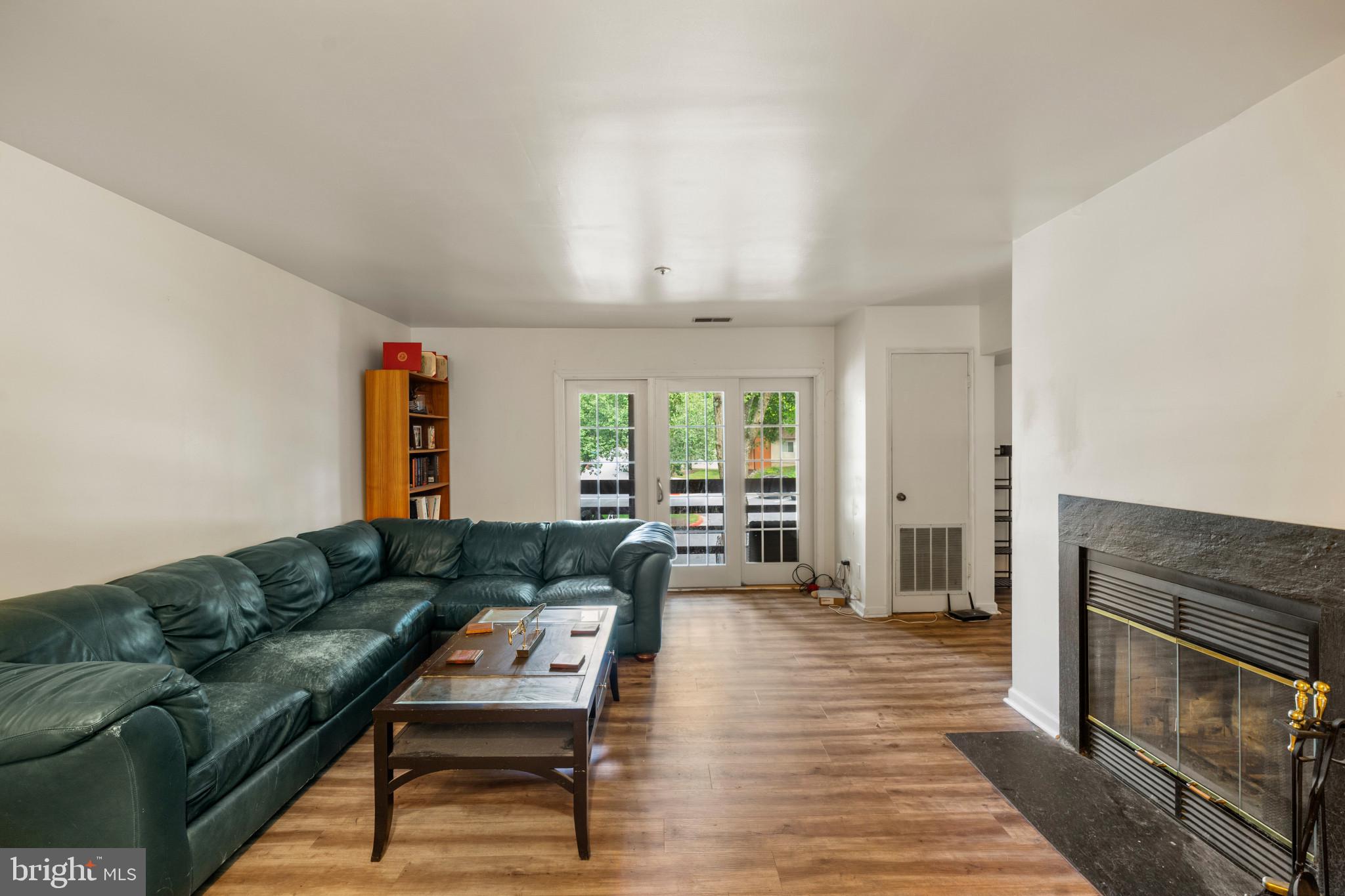 4924 COLUMBIA ROAD 5