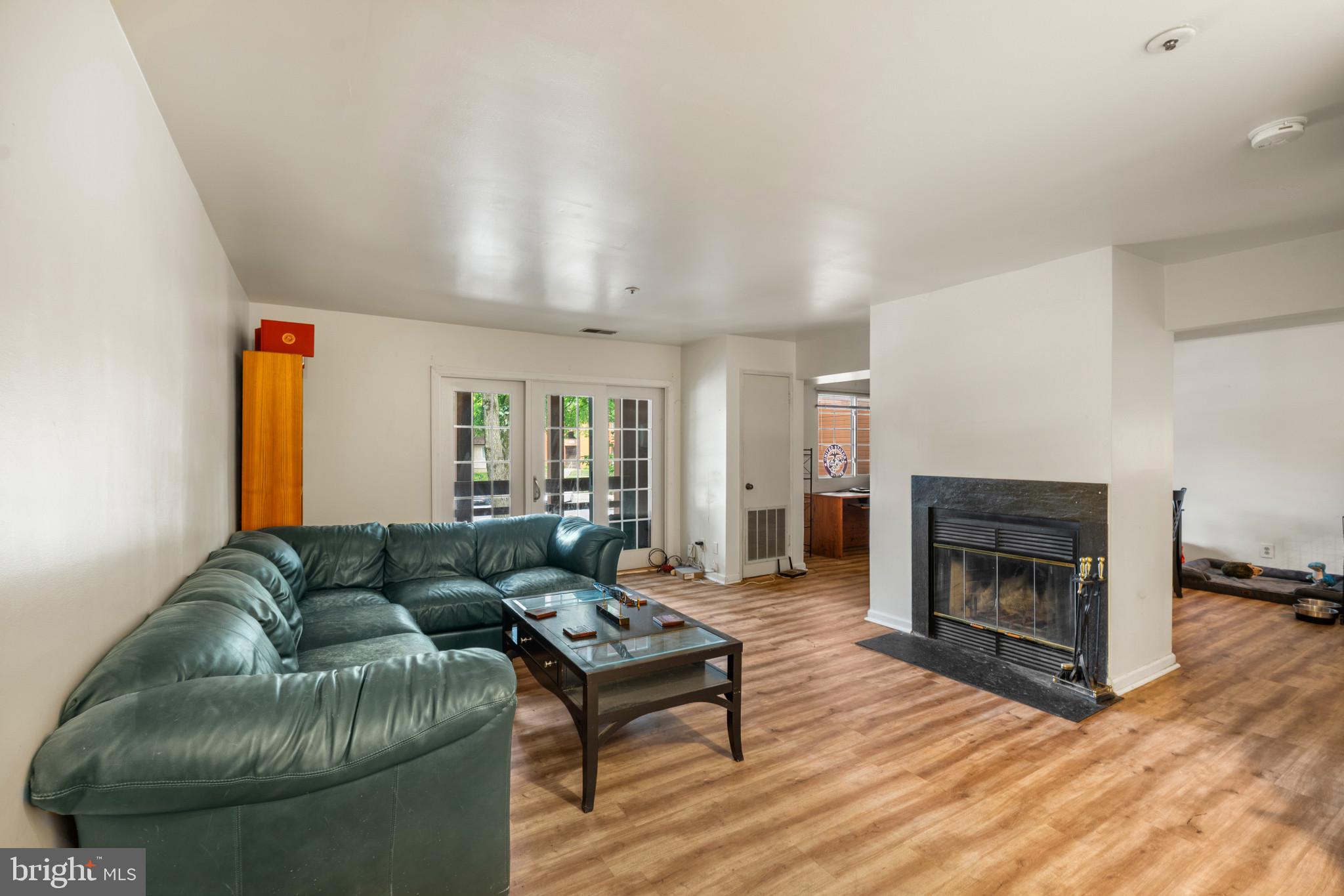 4924 COLUMBIA ROAD 5