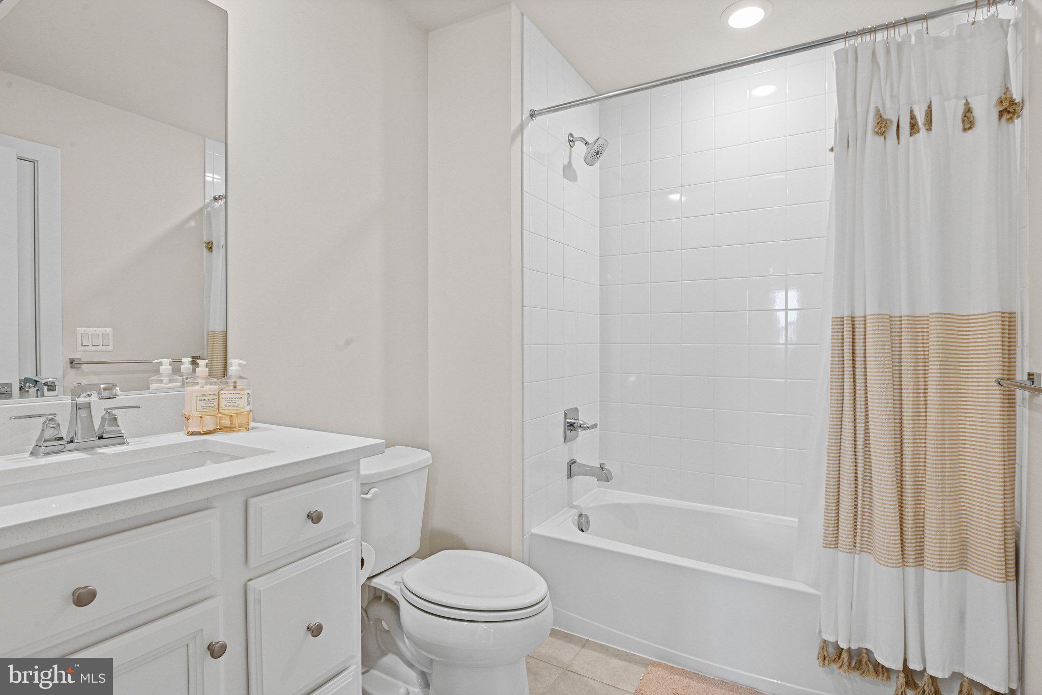 WOODLAND PARK - Residential