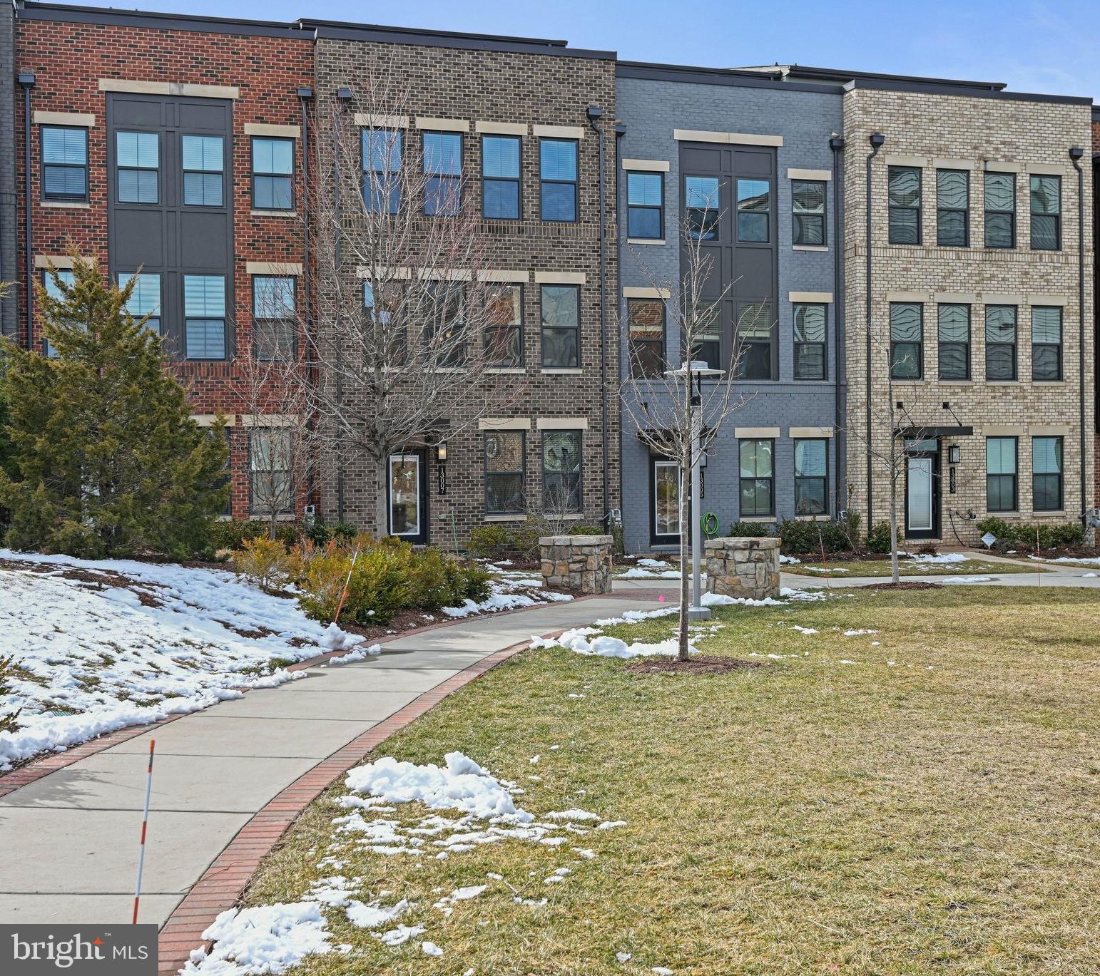 WOODLAND PARK - Residential