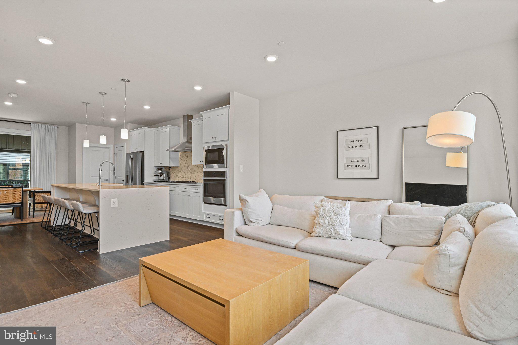 WOODLAND PARK - Residential