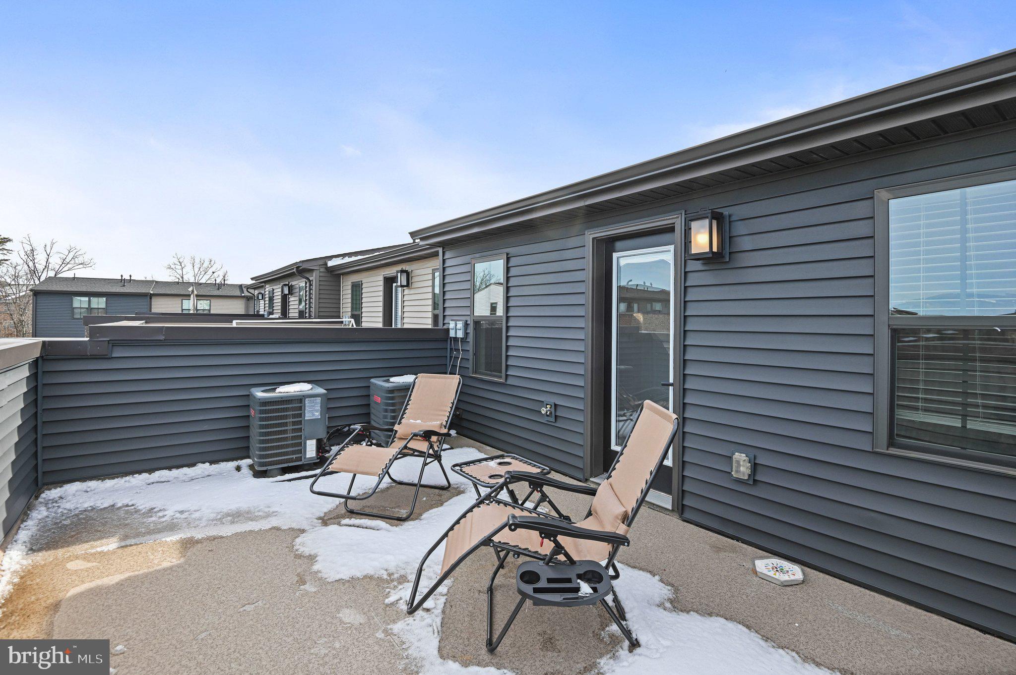 WOODLAND PARK - Residential