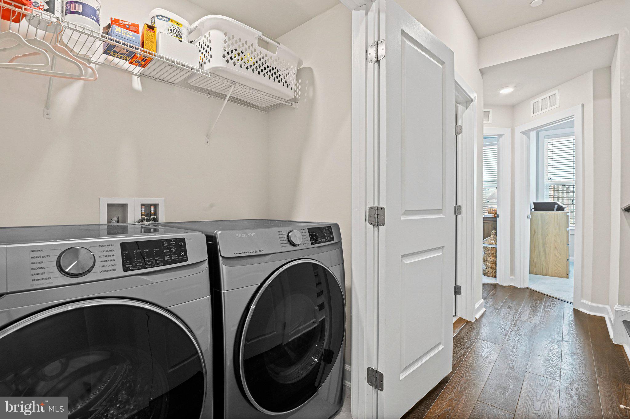 WOODLAND PARK - Residential