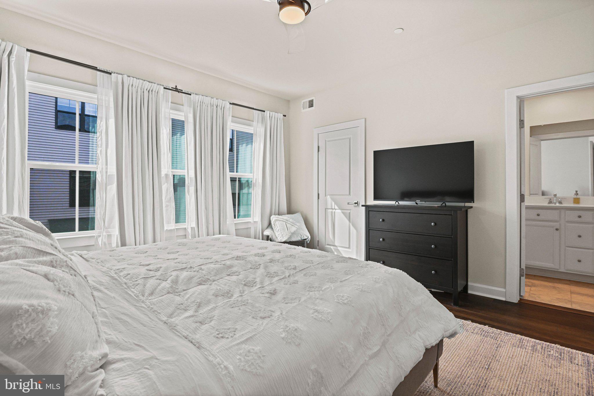 WOODLAND PARK - Residential