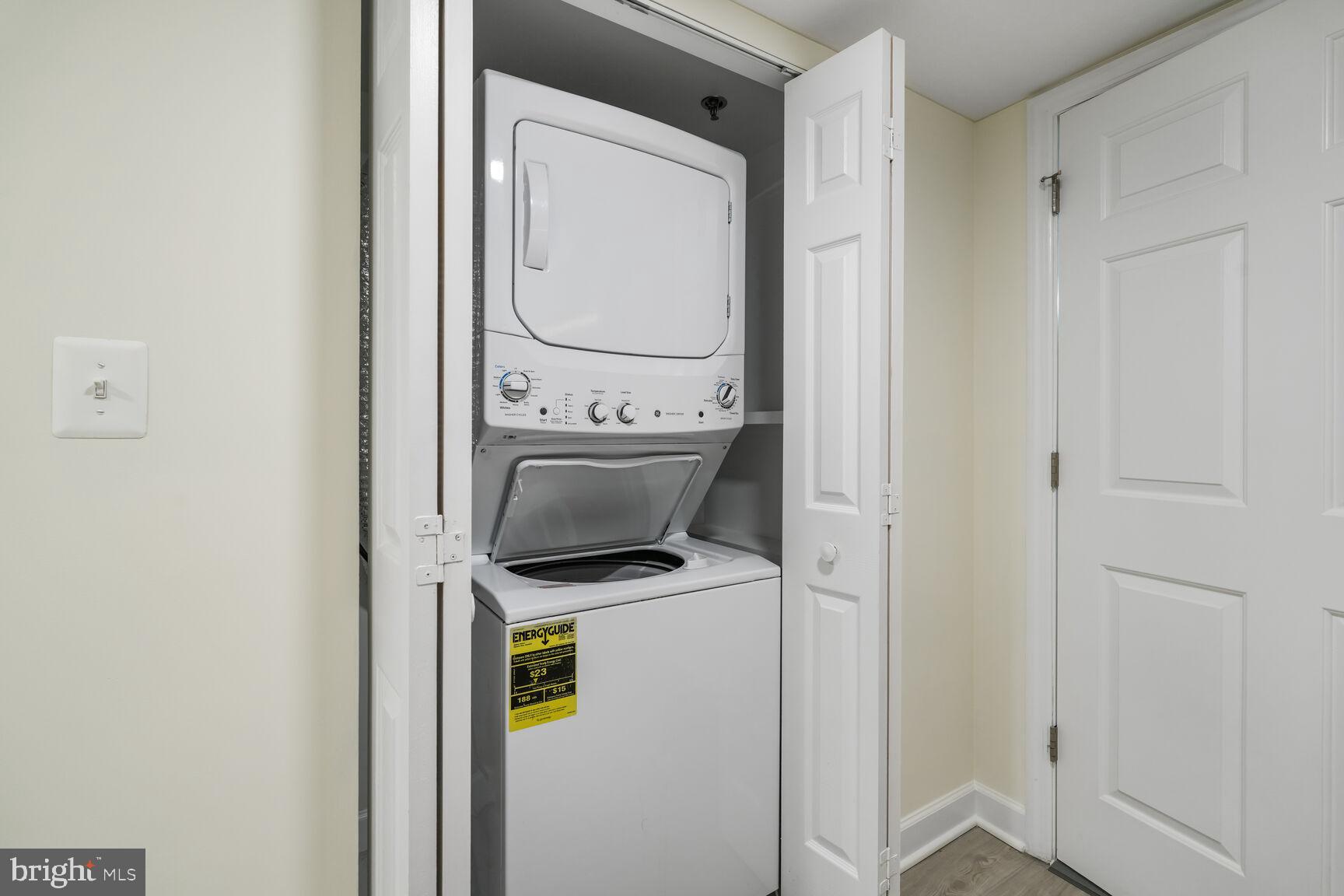 THE JEFFERSON - SUNRISE SENIOR LIVING - Residential