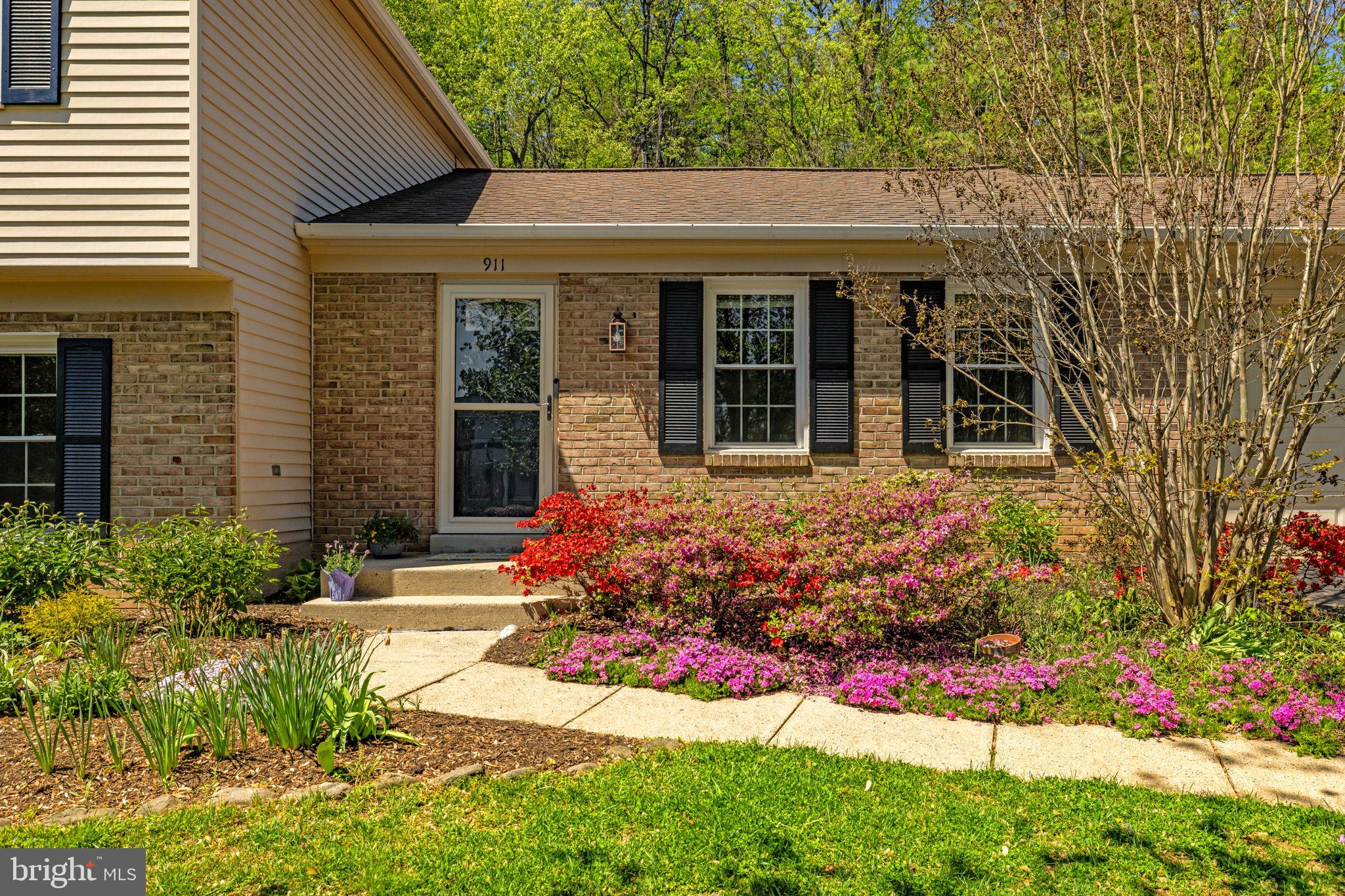 LEESBURG COUNTRY CLUB - Residential