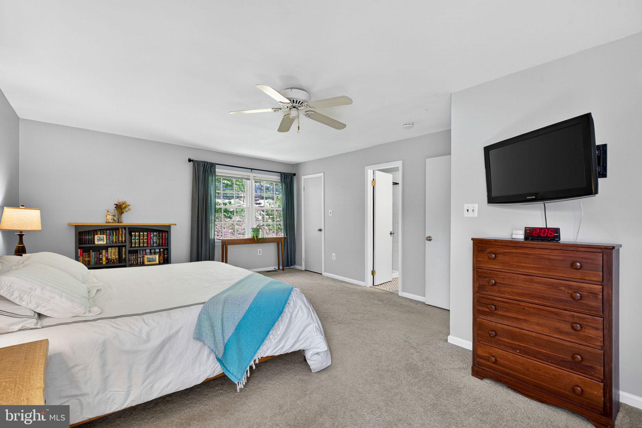 LEESBURG COUNTRY CLUB - Residential