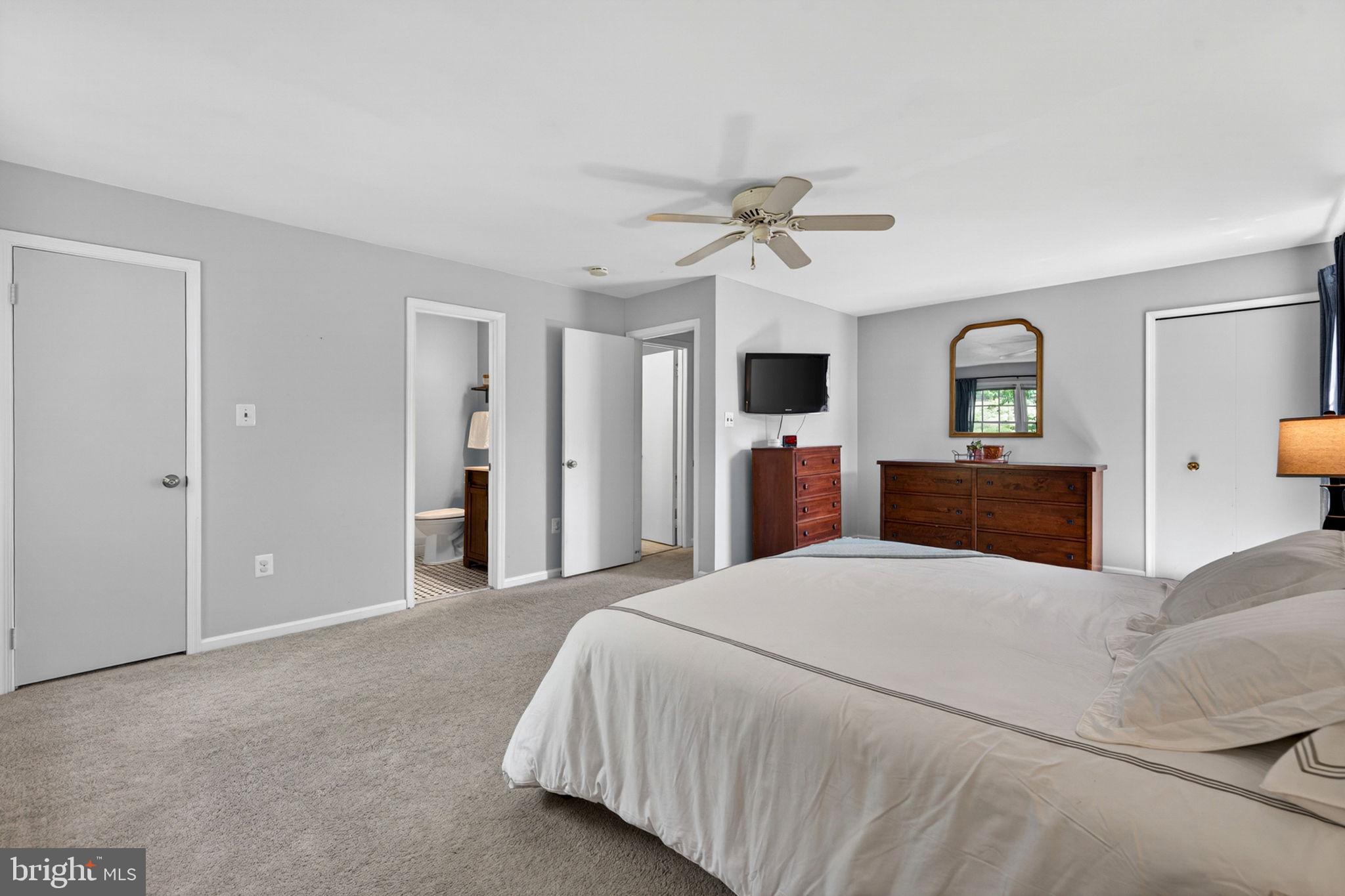 LEESBURG COUNTRY CLUB - Residential