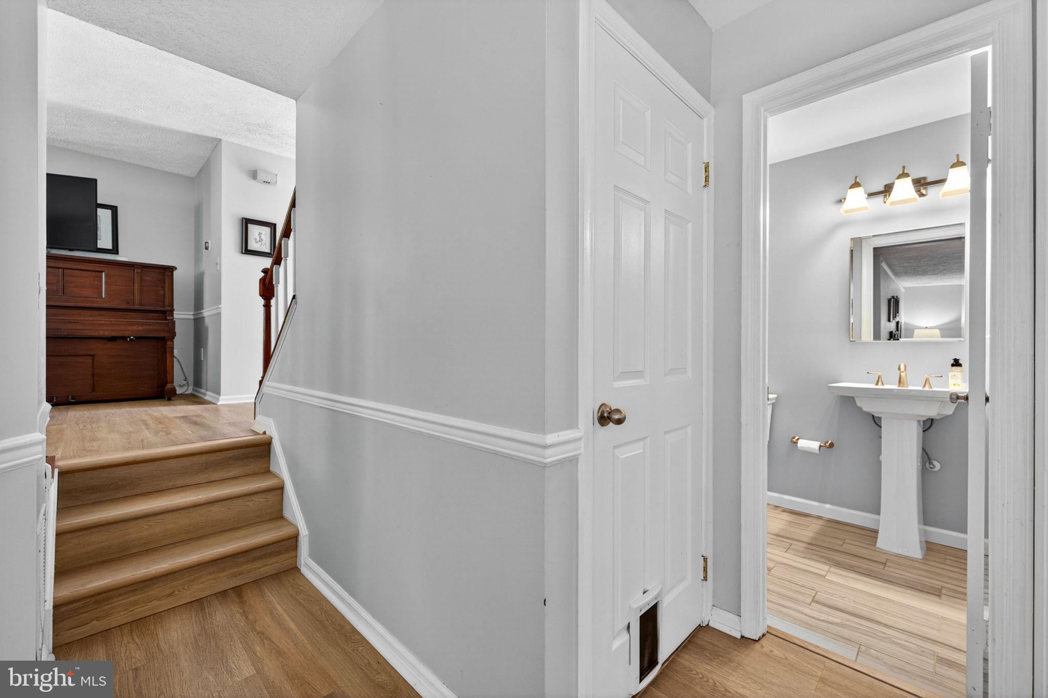 LEESBURG COUNTRY CLUB - Residential