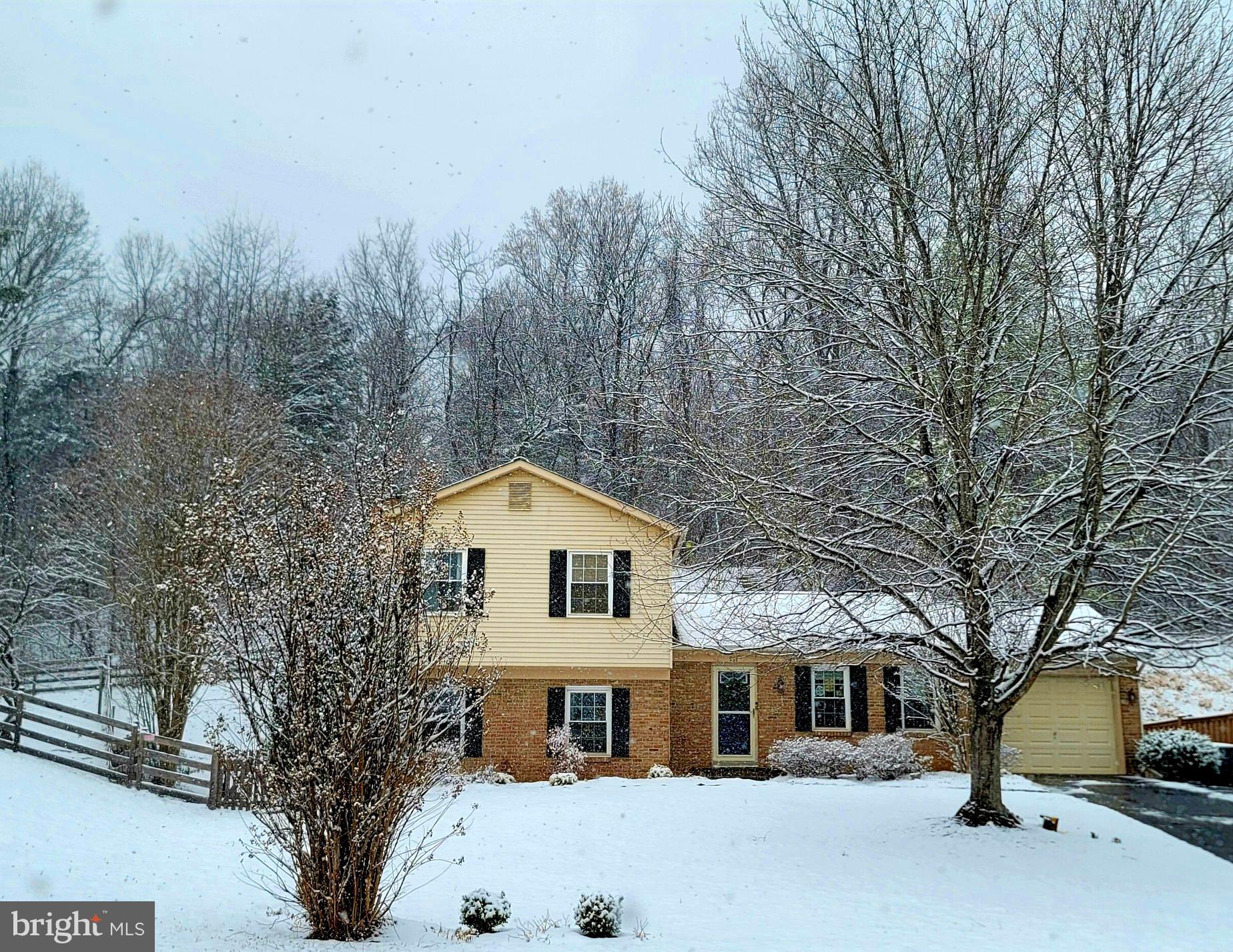 LEESBURG COUNTRY CLUB - Residential