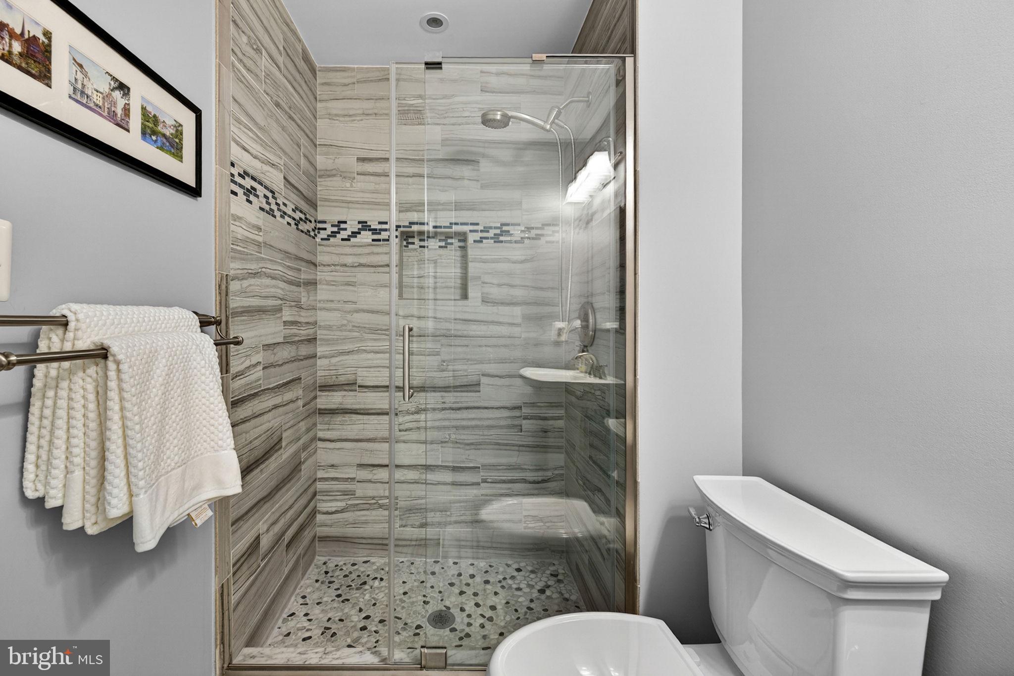 LEESBURG COUNTRY CLUB - Residential