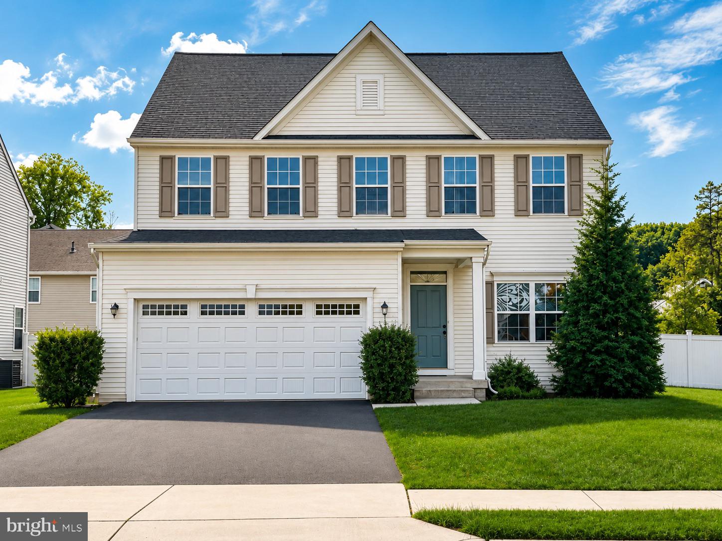 Photo 1 of 7 — 229 HEIRLOOM WAY, STAFFORD, VA 22554