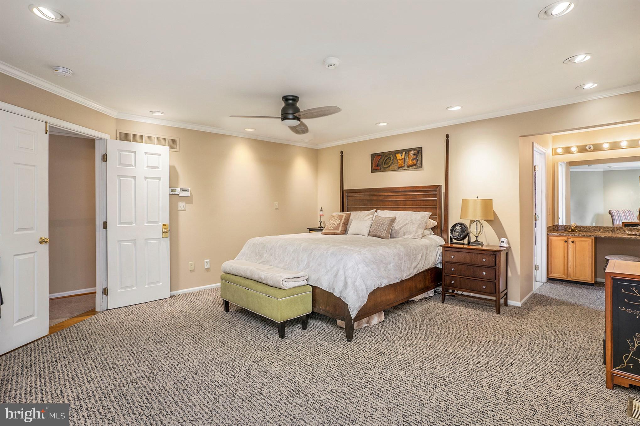 BLUE BELL CC - Residential