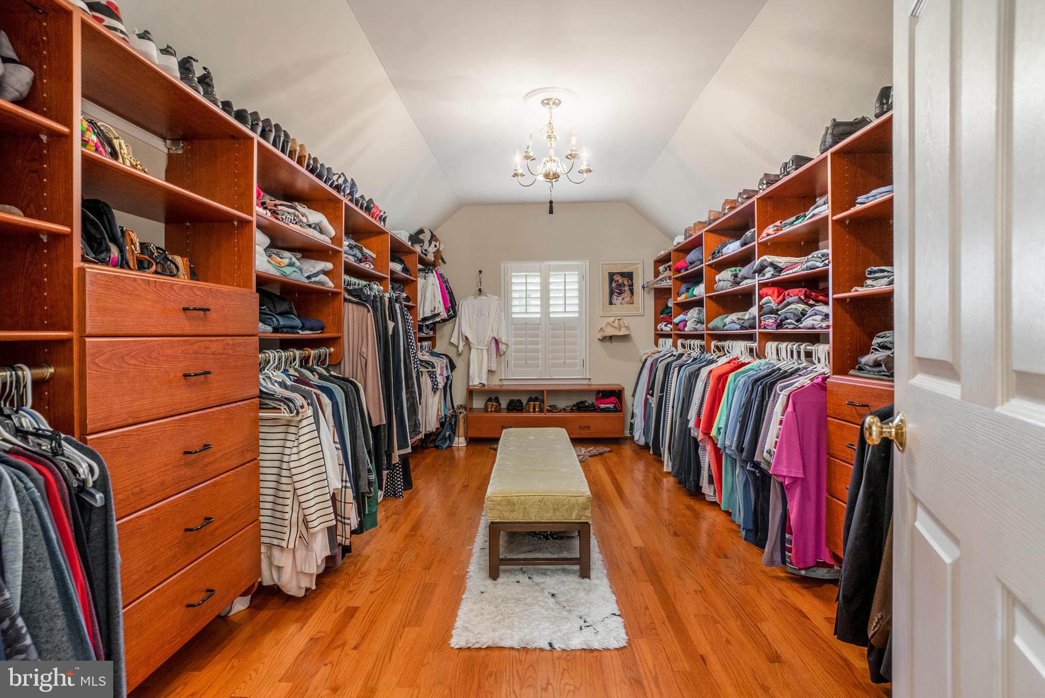 BLUE BELL CC - Residential