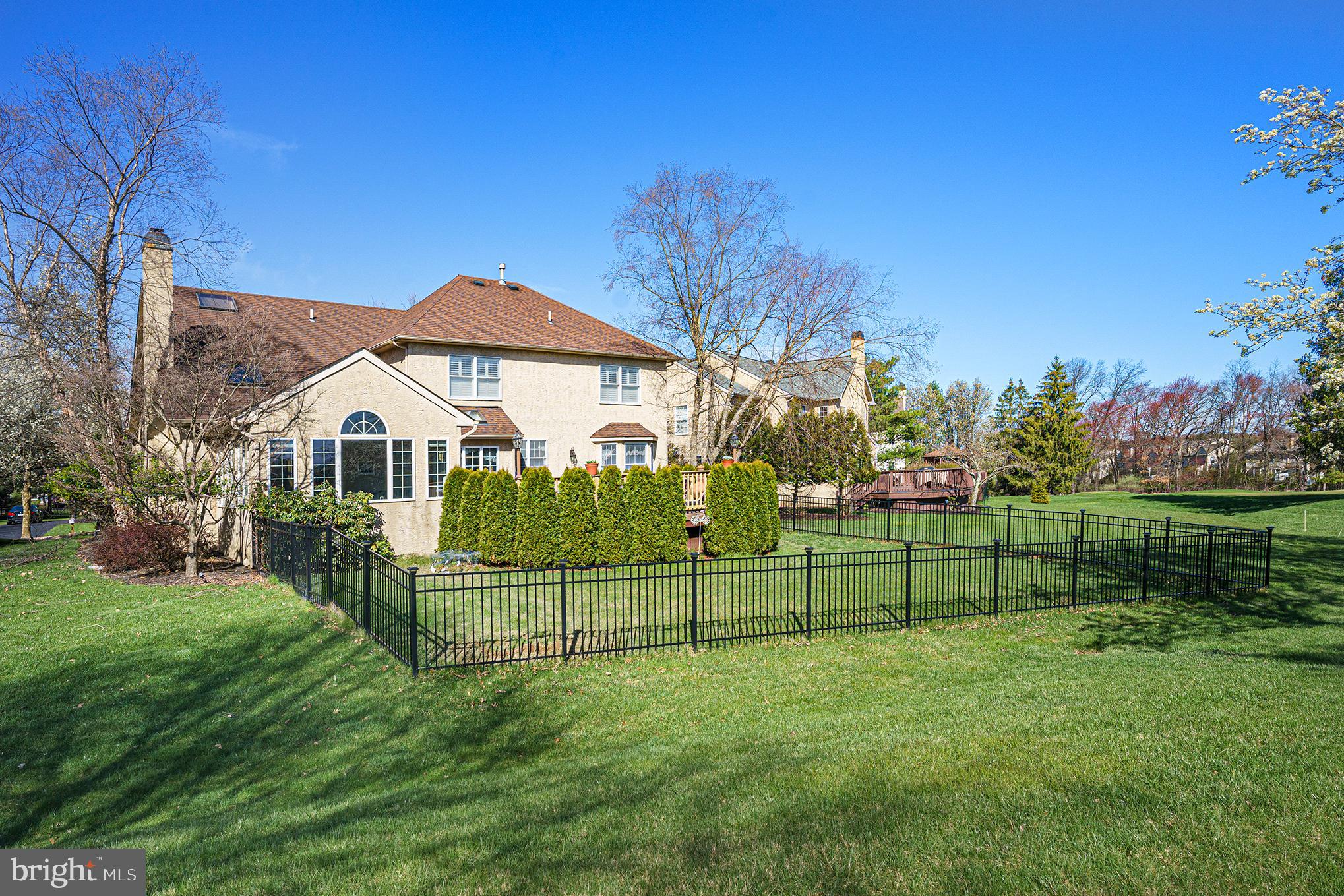 BLUE BELL CC - Residential